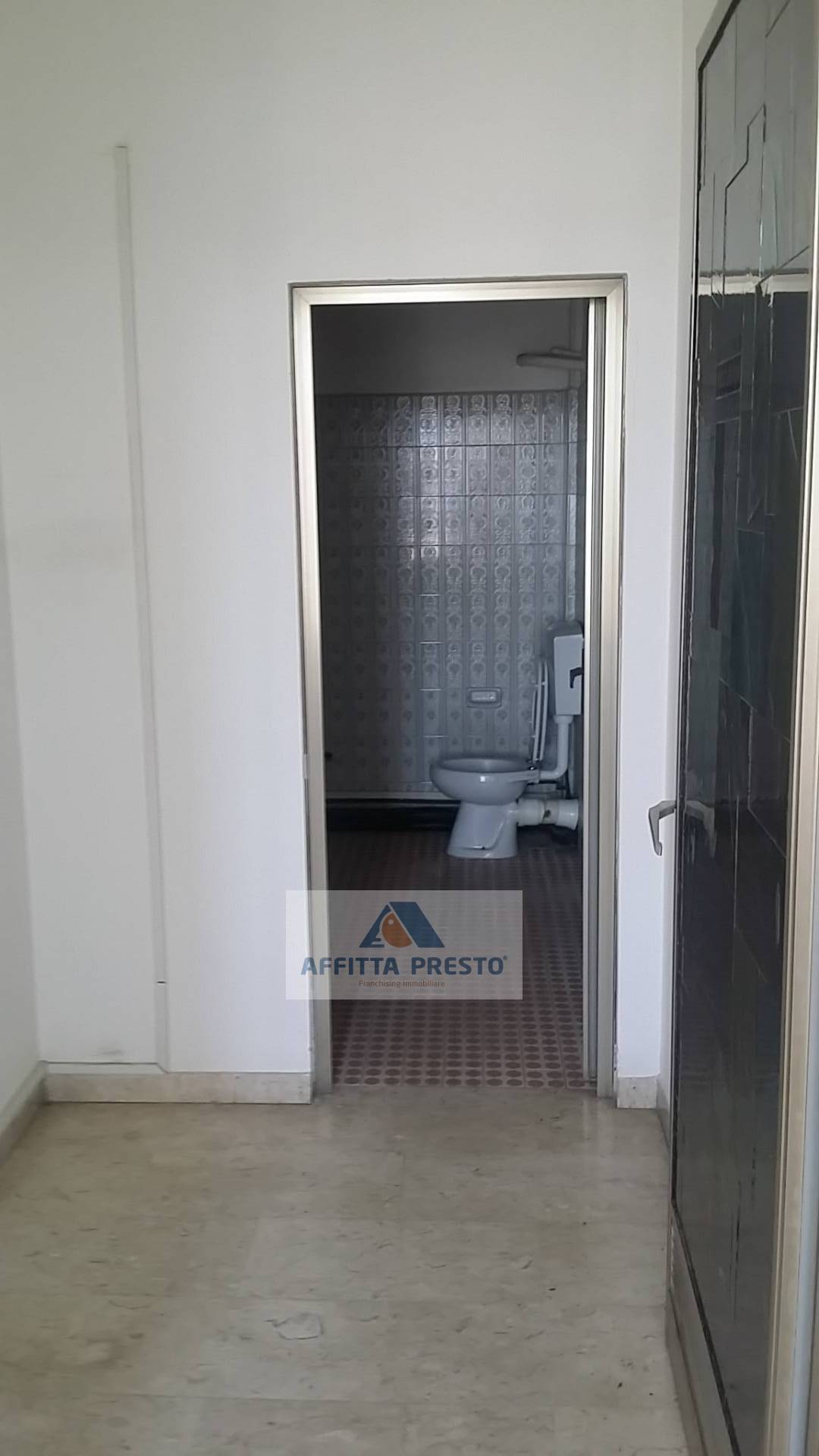 Capannone in affitto a Fucecchio