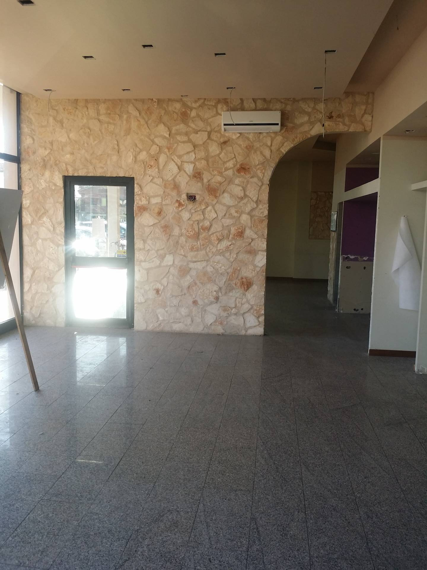 Fondo Commerciale in affitto a Cerreto Guidi, Stabbia