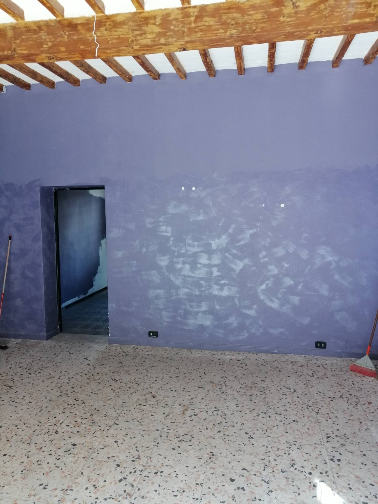 Fondo Commerciale in affitto a Empoli, Centro