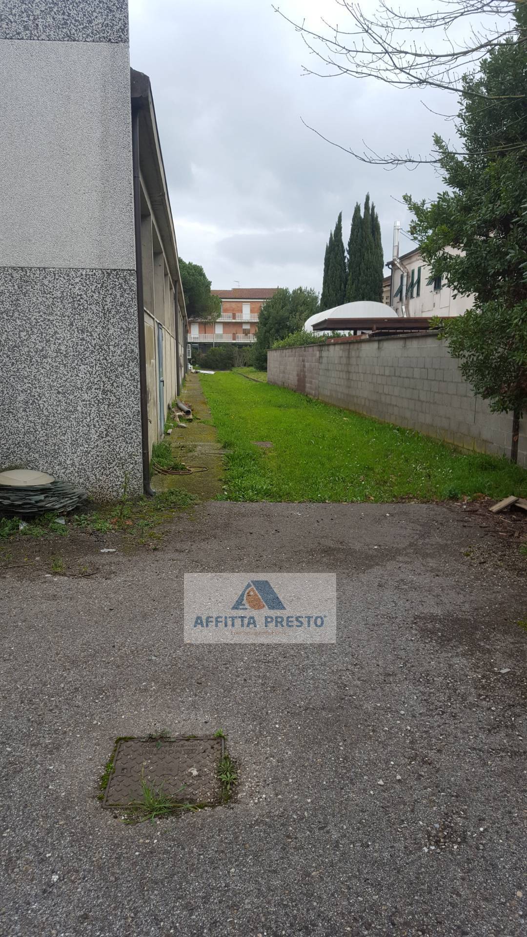 Capannone in vendita a Ponsacco, Le Melorie