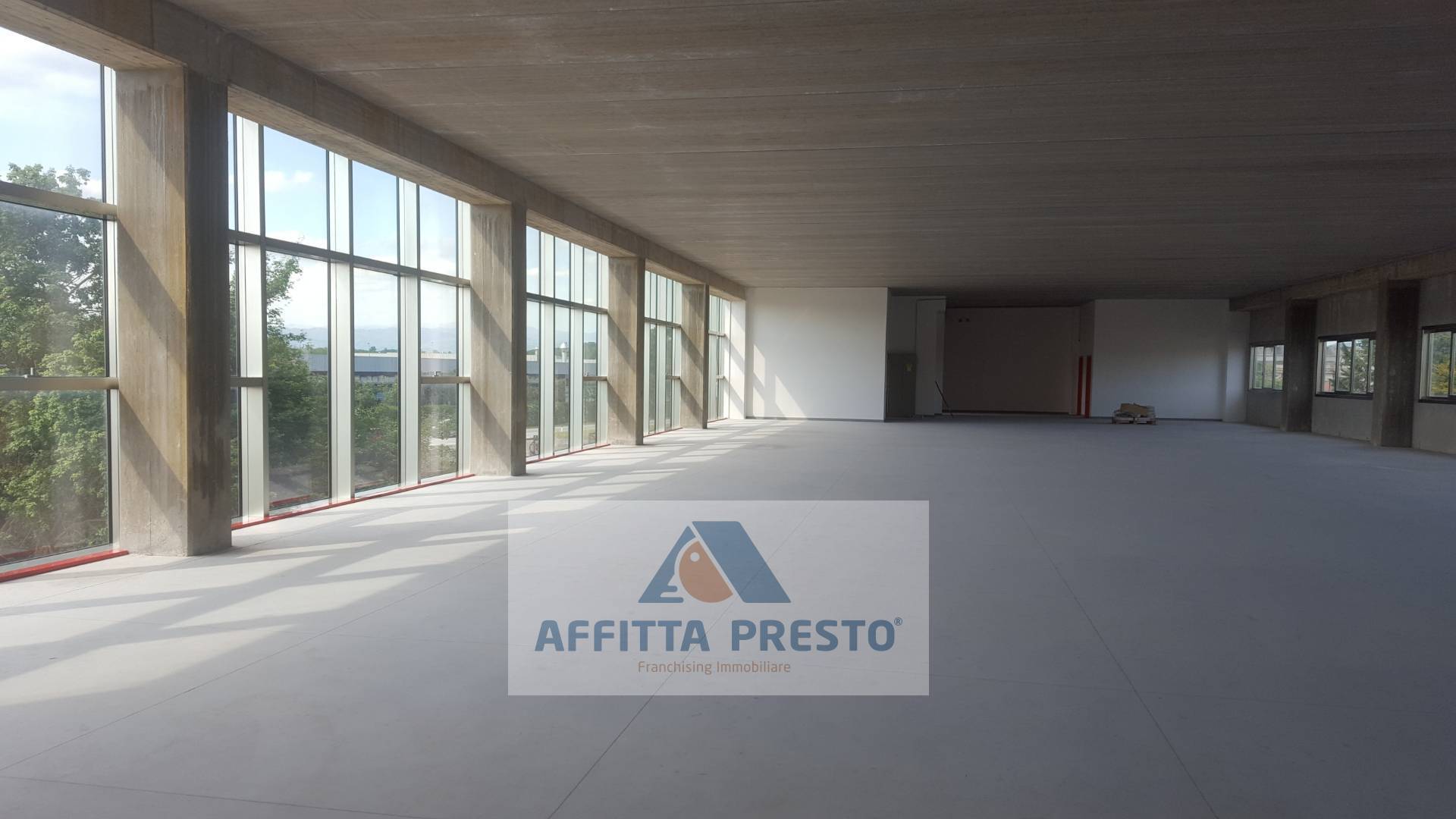 Capannone in affitto a Santa Croce sull'Arno