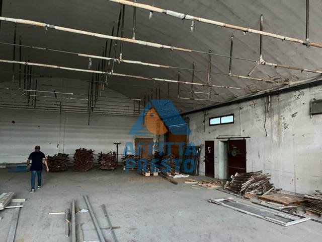 Fondo Artigianale in affitto a Cerreto Guidi, Stabbia