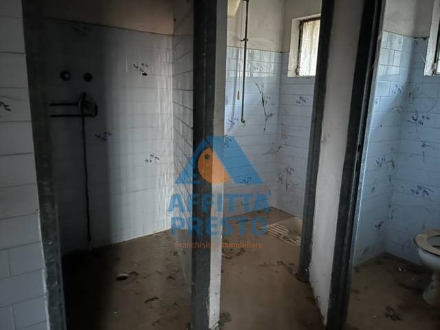 Fondo Artigianale in affitto a Cerreto Guidi, Stabbia