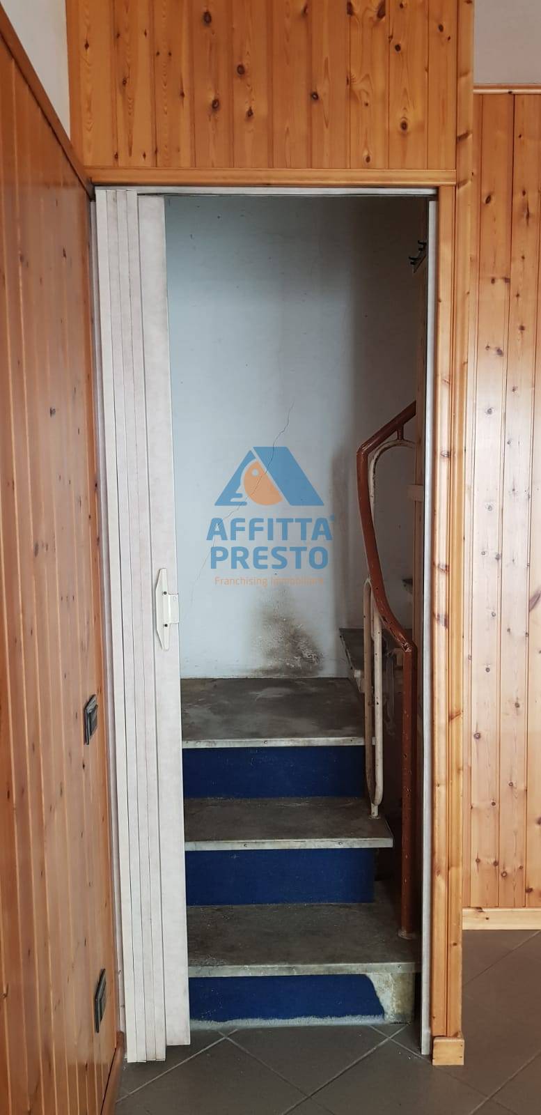 Negozio in affitto a Empoli, Centro