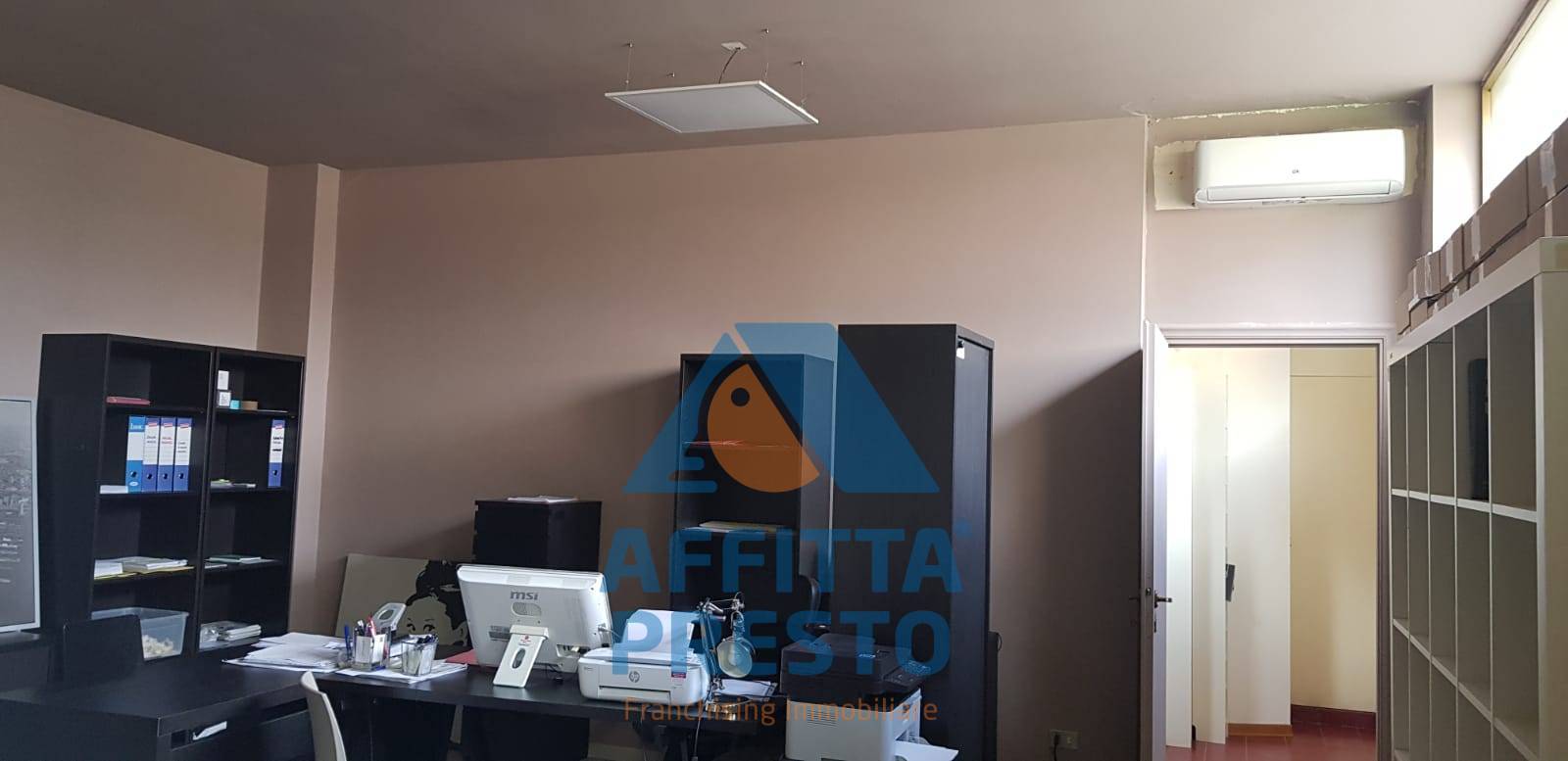 Fondo Commerciale in affitto a Vinci, Sovigliana - Spicchio