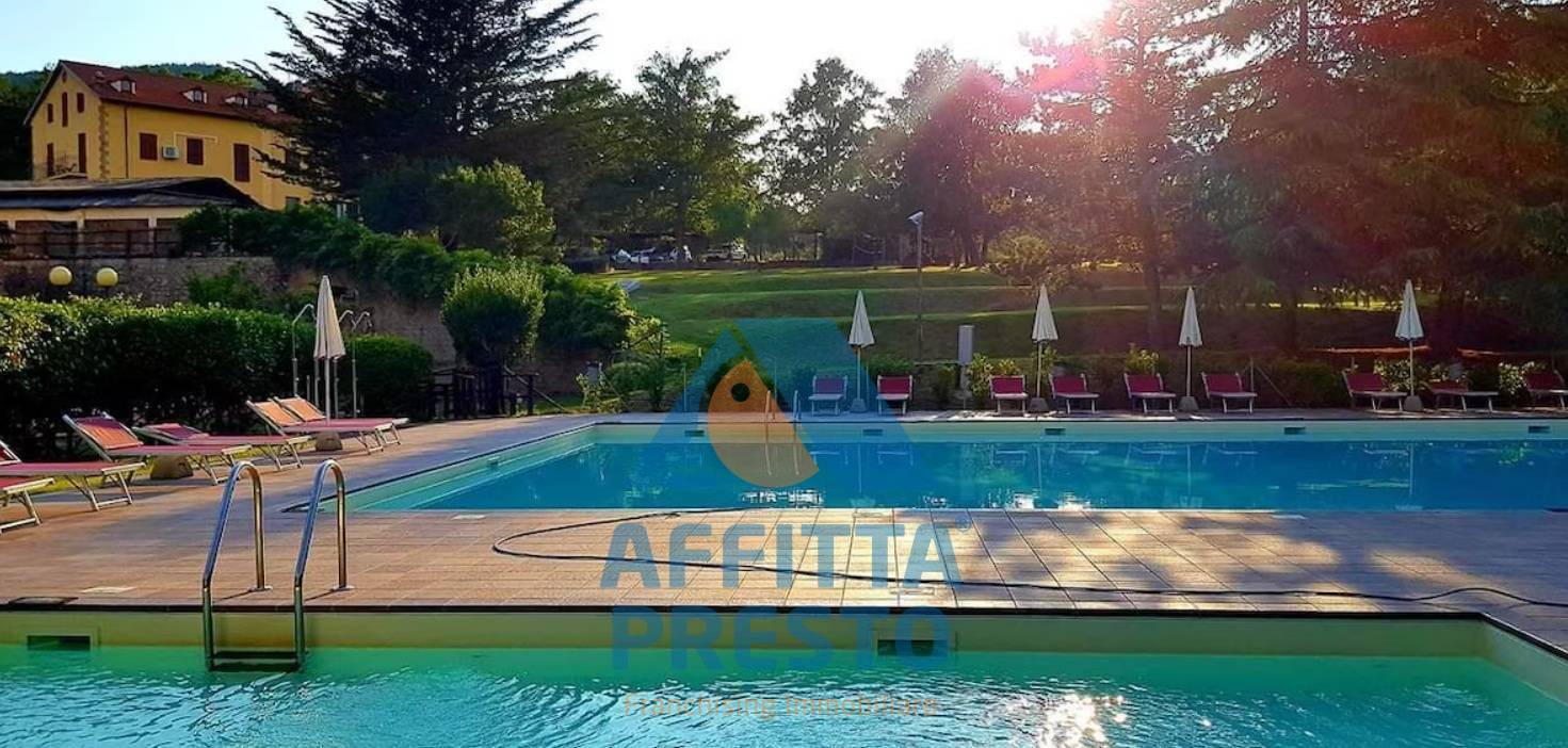 Attivit/licenza in affitto a Roccastrada