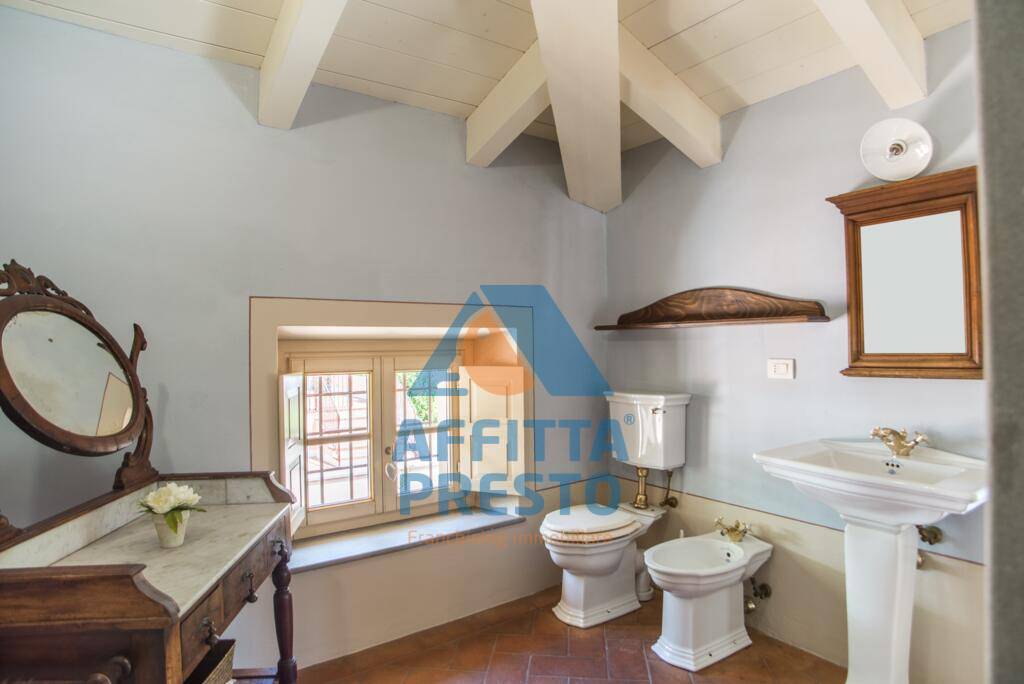 Villa in affitto a Camaiore