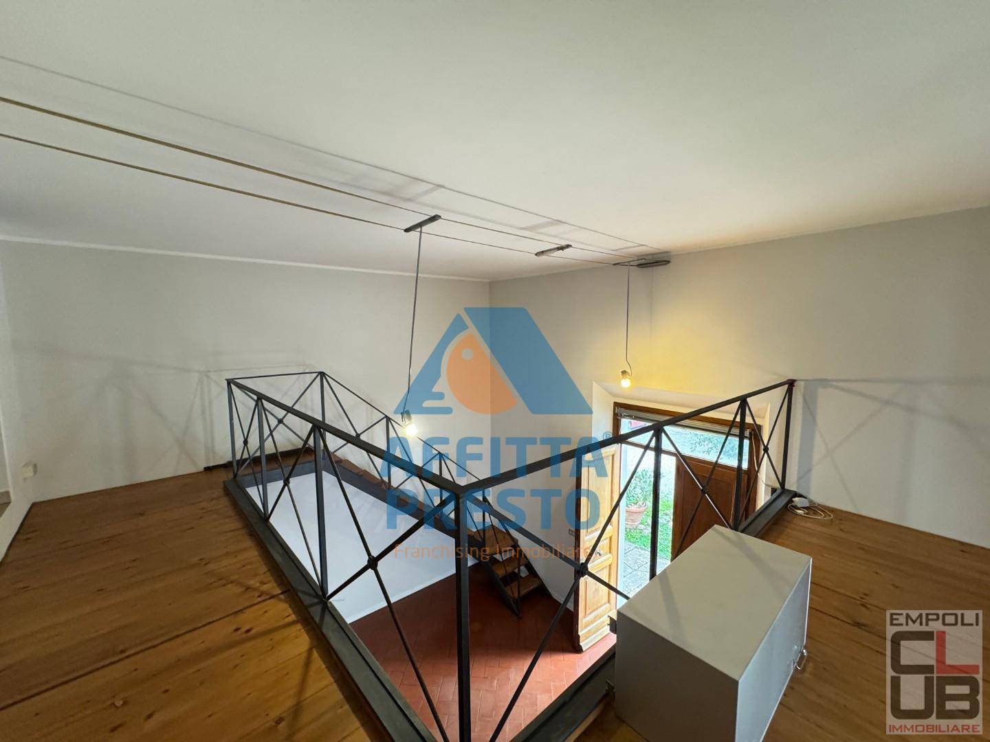 Ufficio in vendita a Empoli, Centro