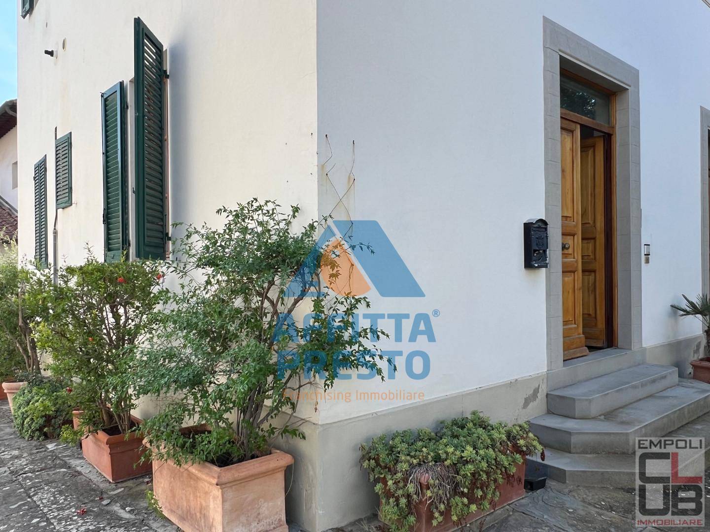 Ufficio in vendita a Empoli, Centro