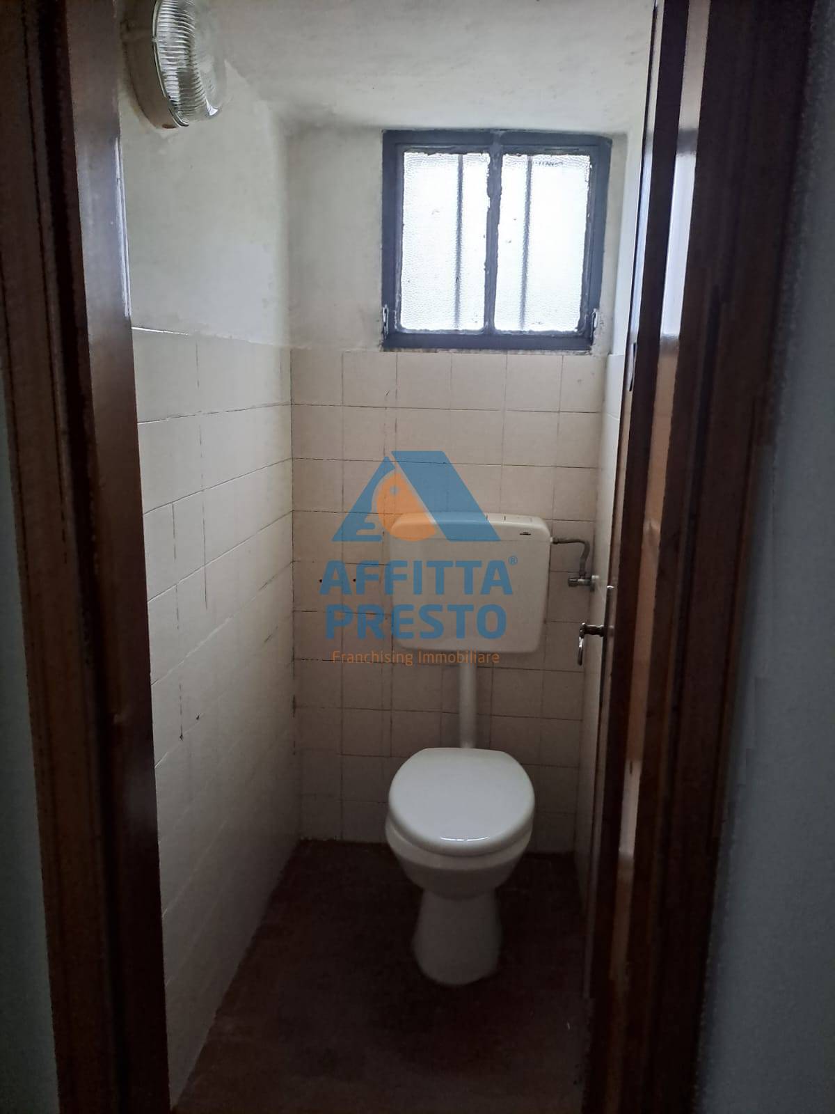 Fondo Artigianale in affitto a Lamporecchio