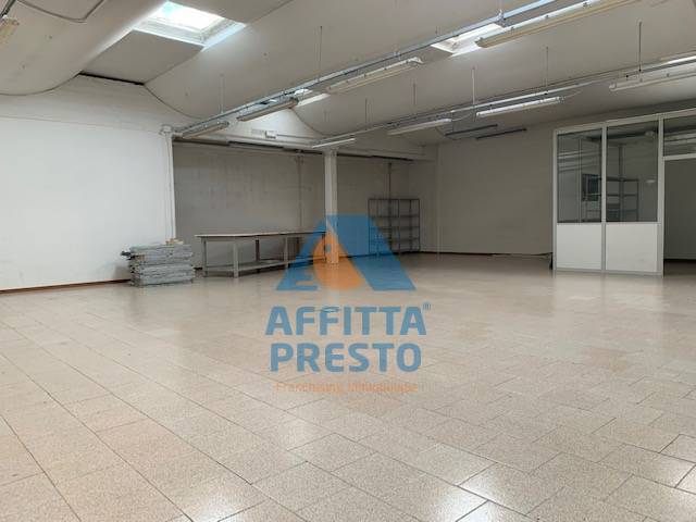 Fondo Artigianale in vendita a Empoli