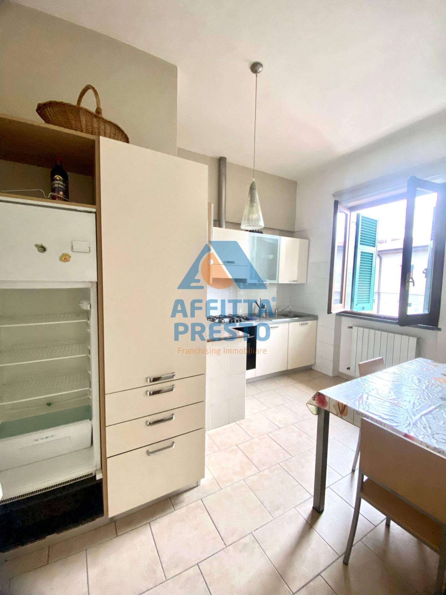 Appartamento in affitto a Massa, Marina di Massa