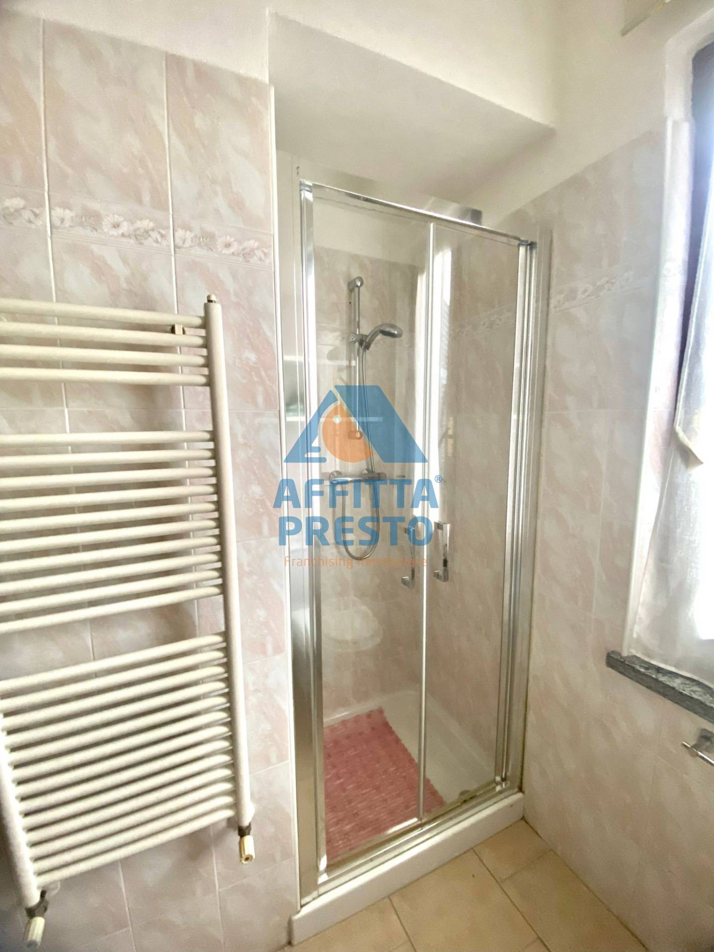 Appartamento in affitto a Massa, Marina di Massa