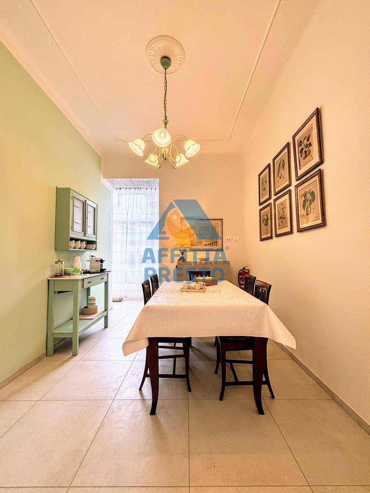 Villa in affitto a Massa, Centro