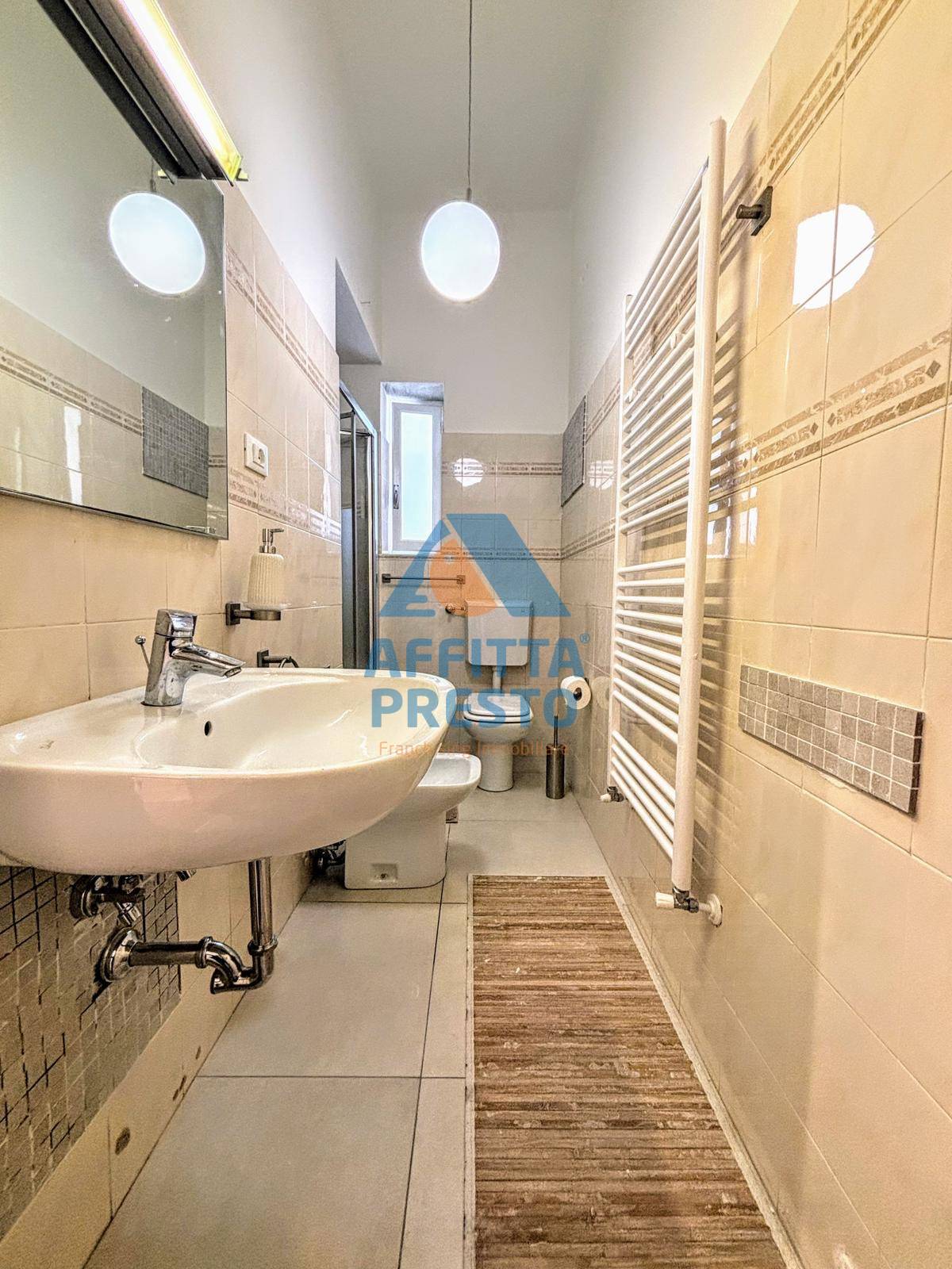 Villa in affitto a Massa, Centro