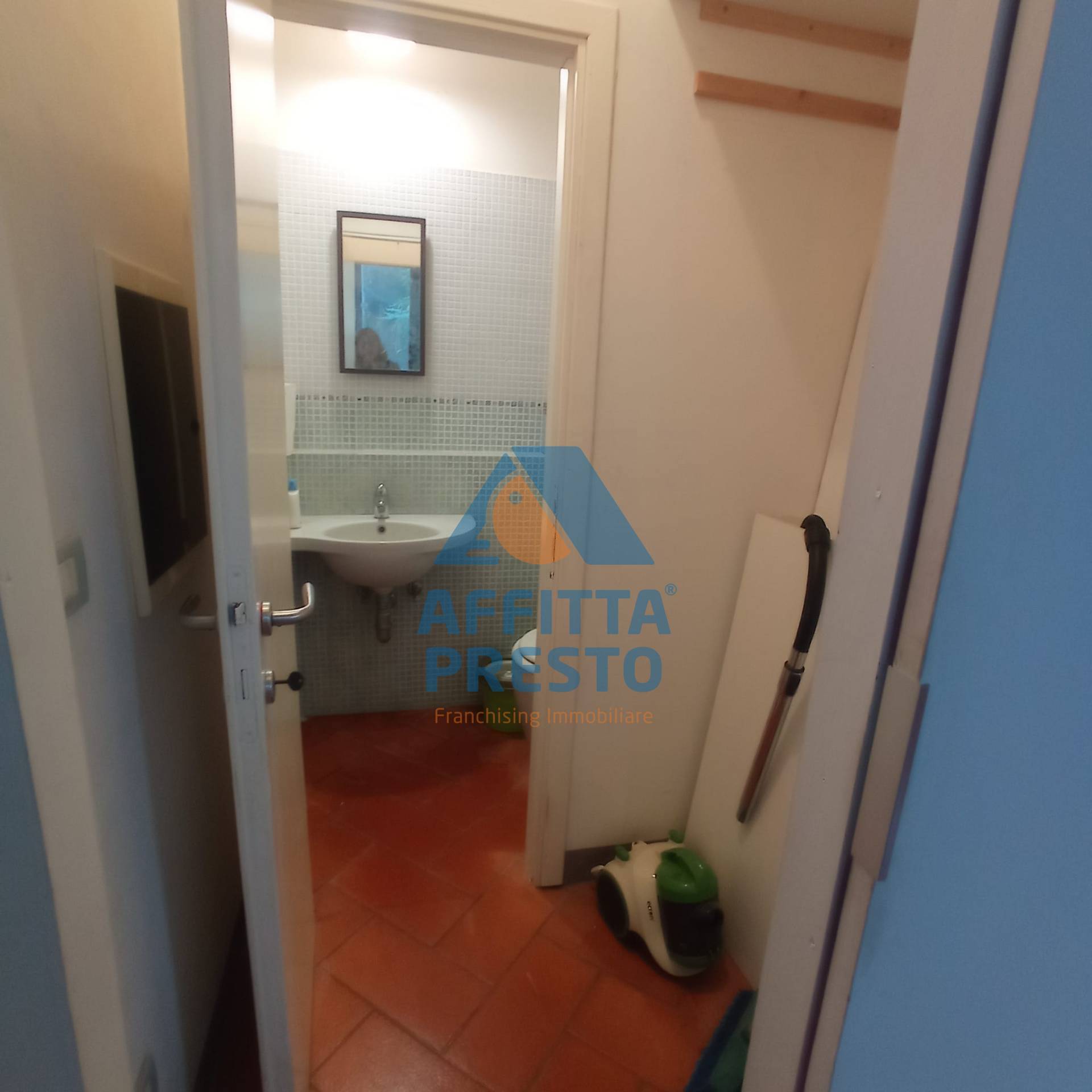 Fondo Commerciale in affitto a Empoli