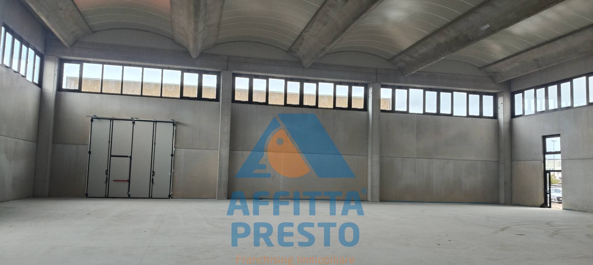 Capannone in vendita a Empoli, Terrafino