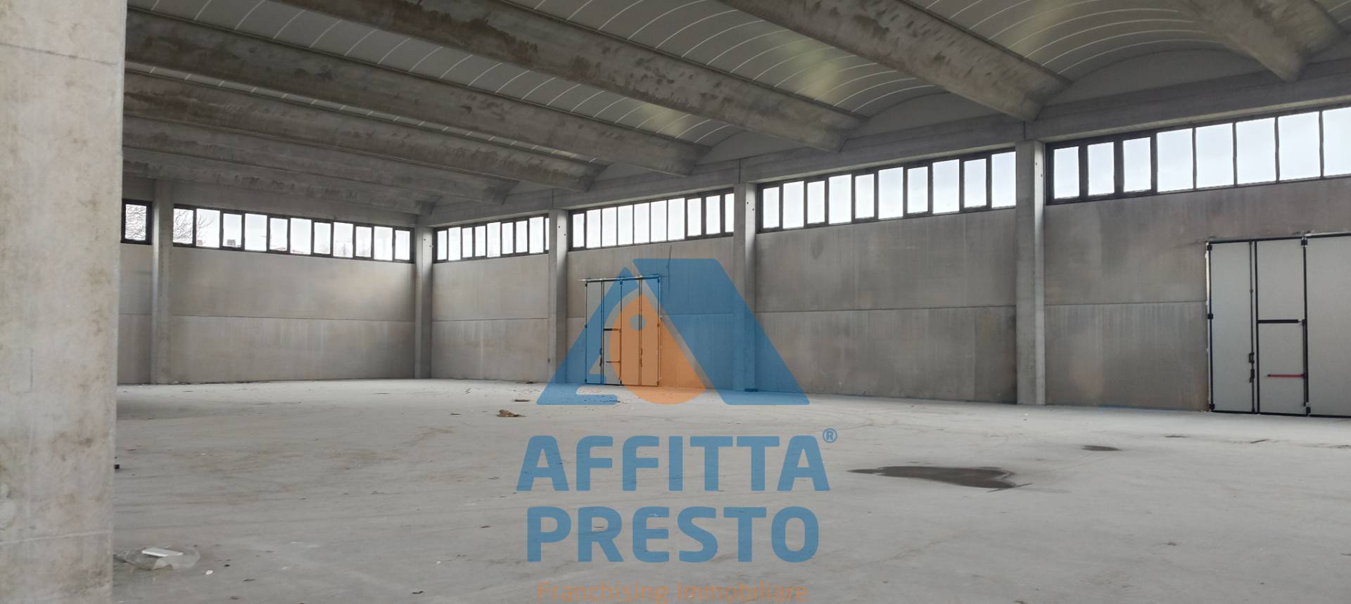 Capannone in vendita a Empoli, Terrafino