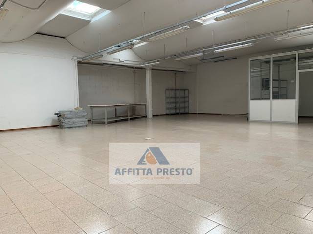 Laboratorio Artigianale in affitto a Empoli, Stazione