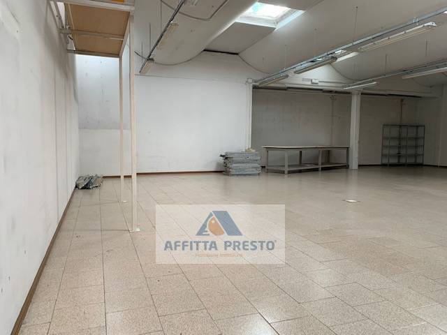 Laboratorio Artigianale in affitto a Empoli, Stazione