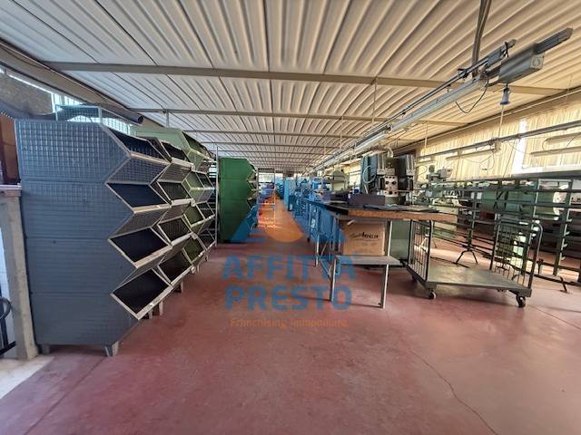 Capannone in affitto a Cerreto Guidi