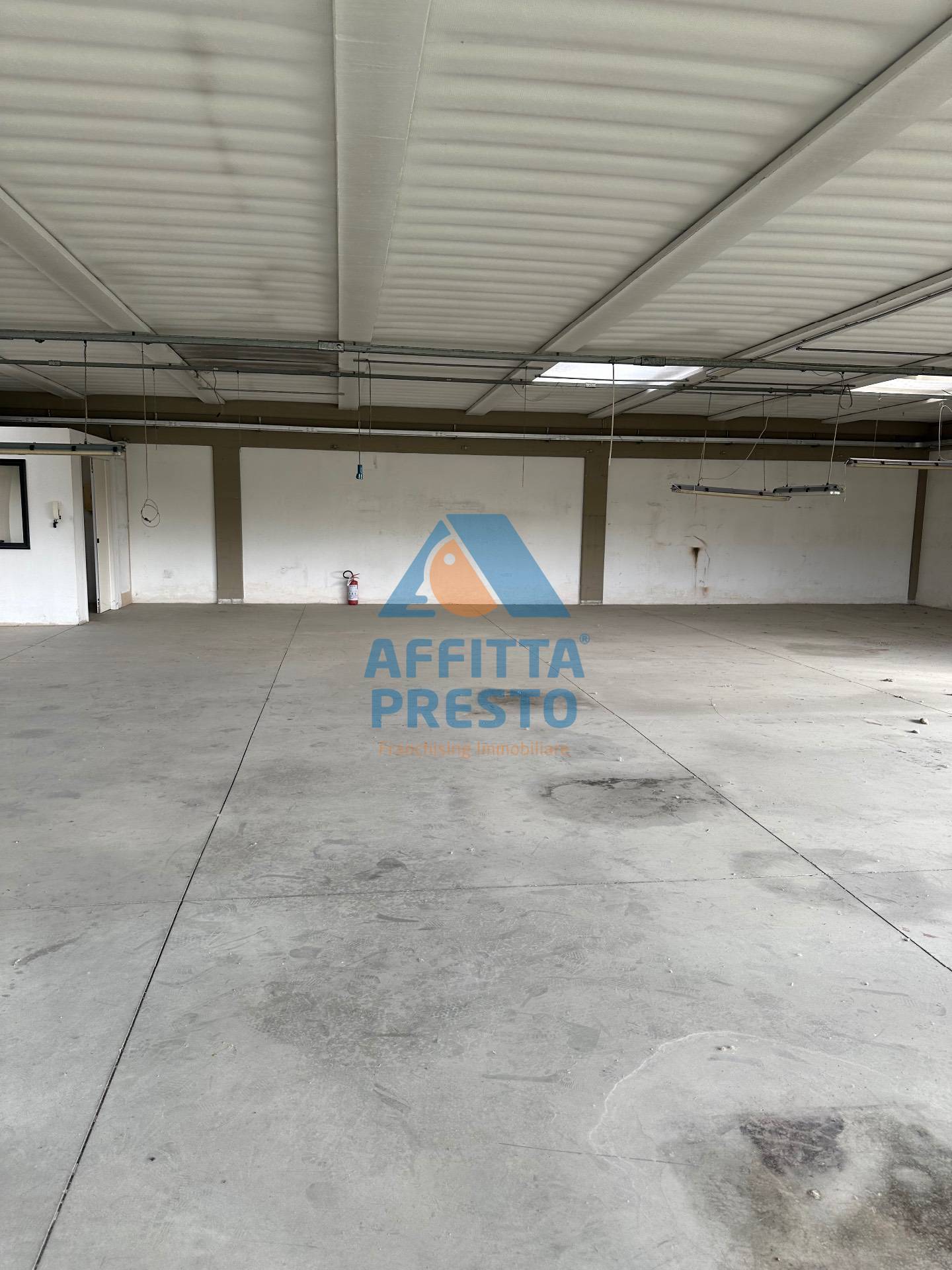 Capannone in affitto a Vinci