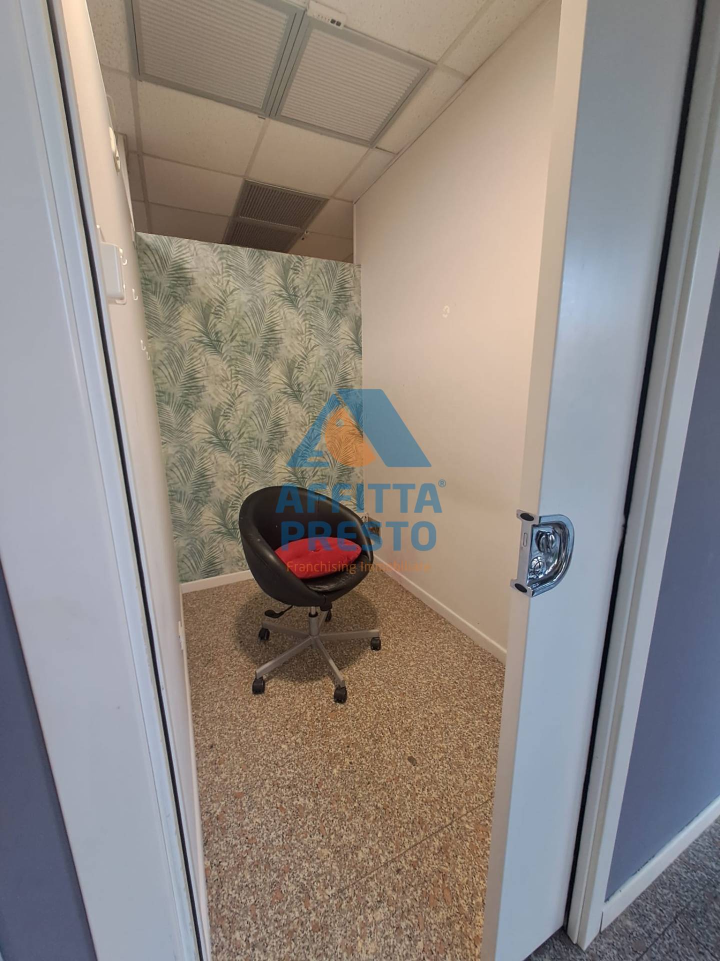 Laboratorio Artigianale in affitto a Empoli