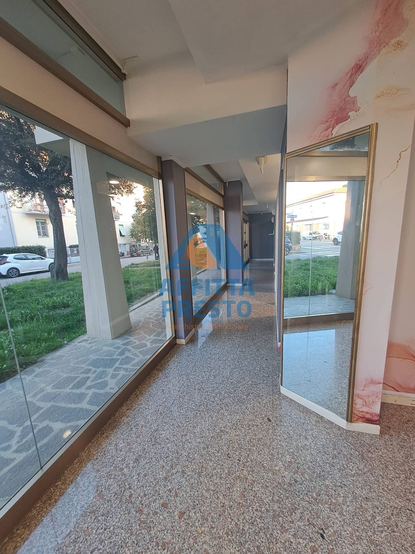 Laboratorio Artigianale in affitto a Empoli