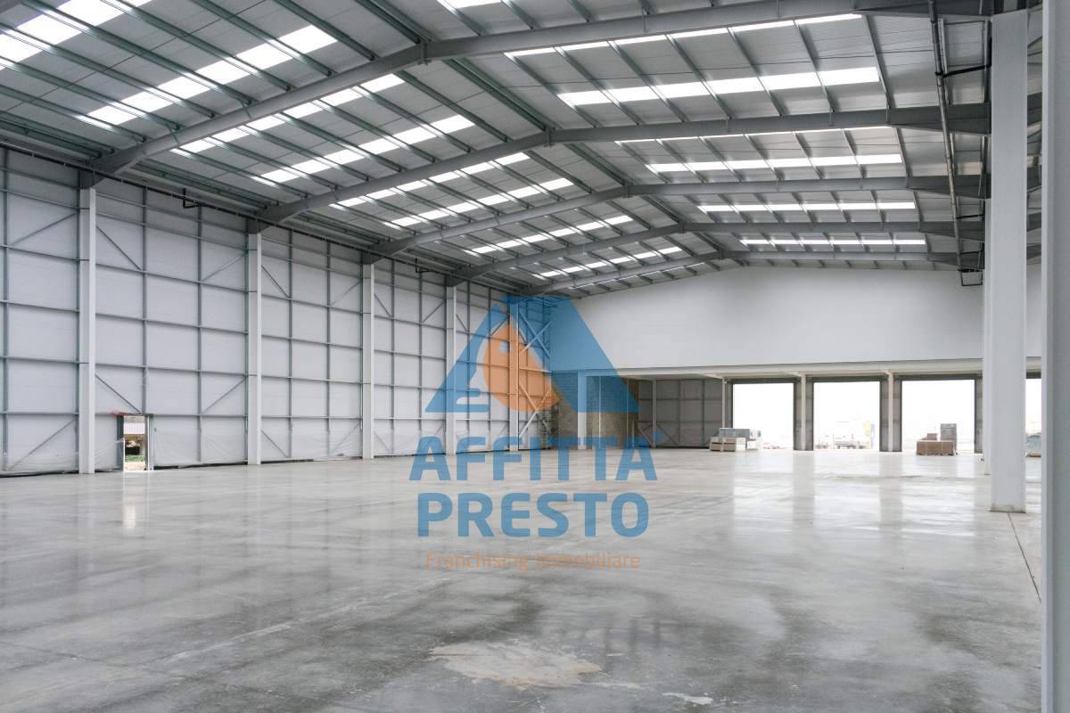 Capannone in affitto a Montespertoli