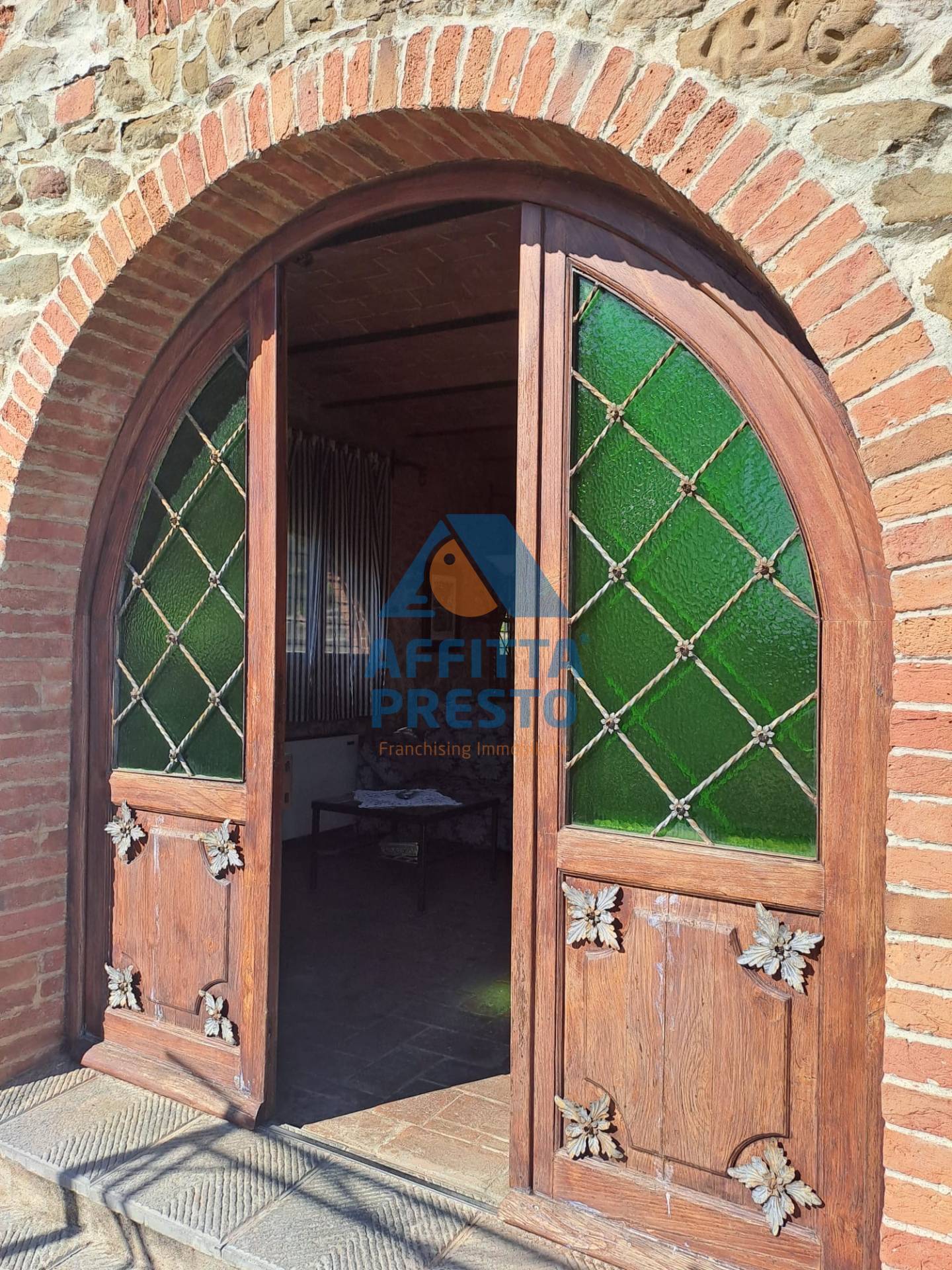 Appartamento in affitto a Capraia e Limite, Castra