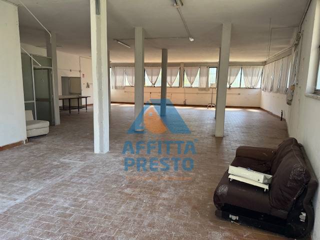 Fondo Artigianale in affitto a Vinci, Sovigliana - Spicchio