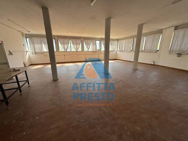 Fondo Artigianale in affitto a Vinci, Sovigliana - Spicchio