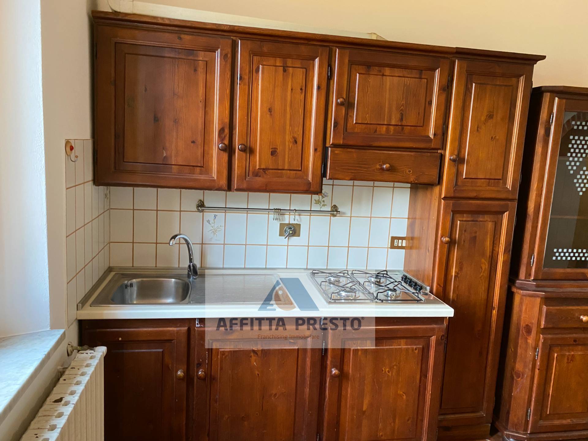 Appartamento in affitto a Capraia e Limite, Castra