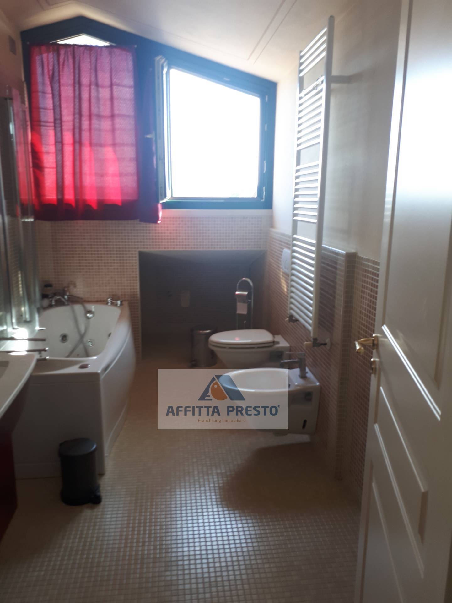 Appartamento in affitto a Empoli, Centro