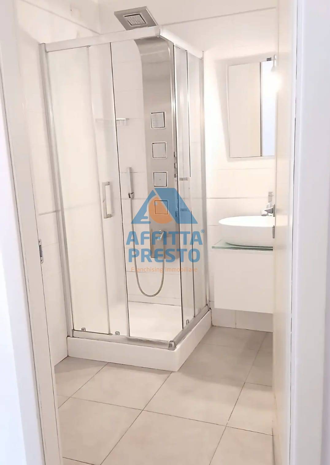 Appartamento in affitto a Capraia e Limite