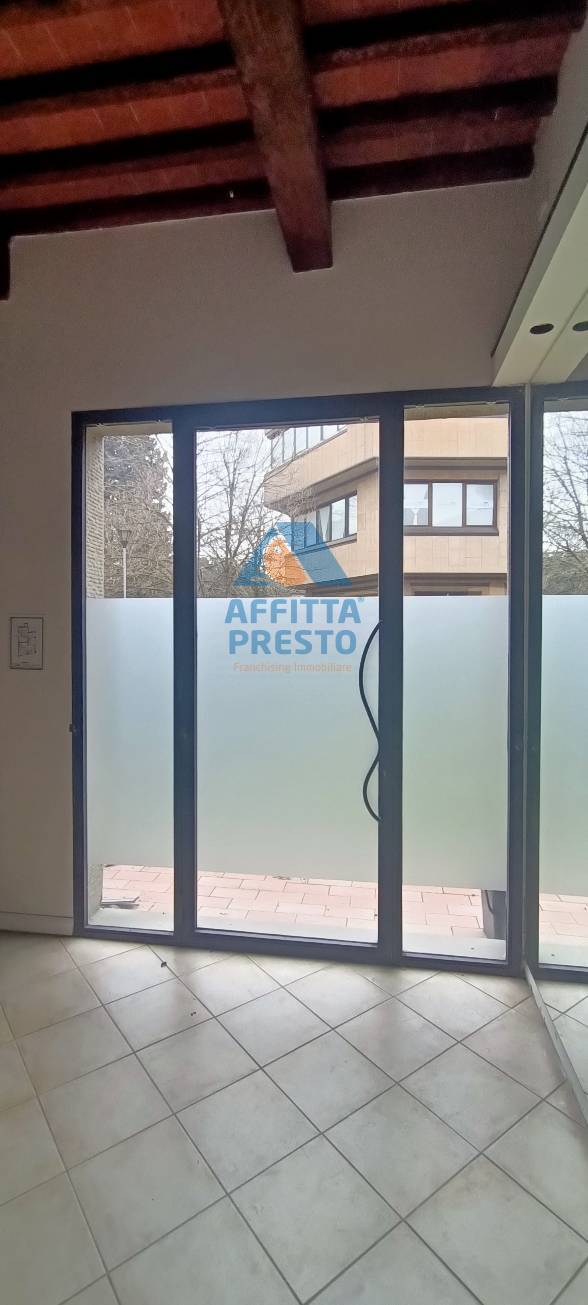 Fondo Commerciale in affitto a Empoli