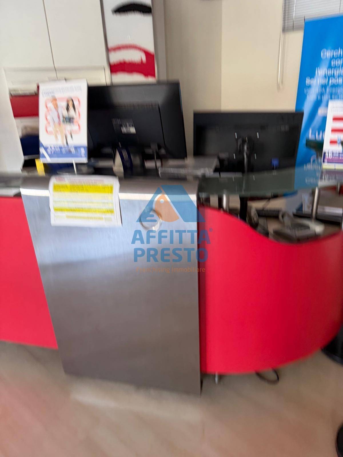 Fondo Commerciale in affitto a Empoli
