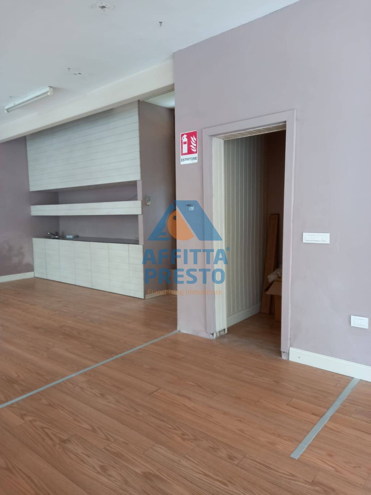 Fondo Artigianale in vendita a Empoli