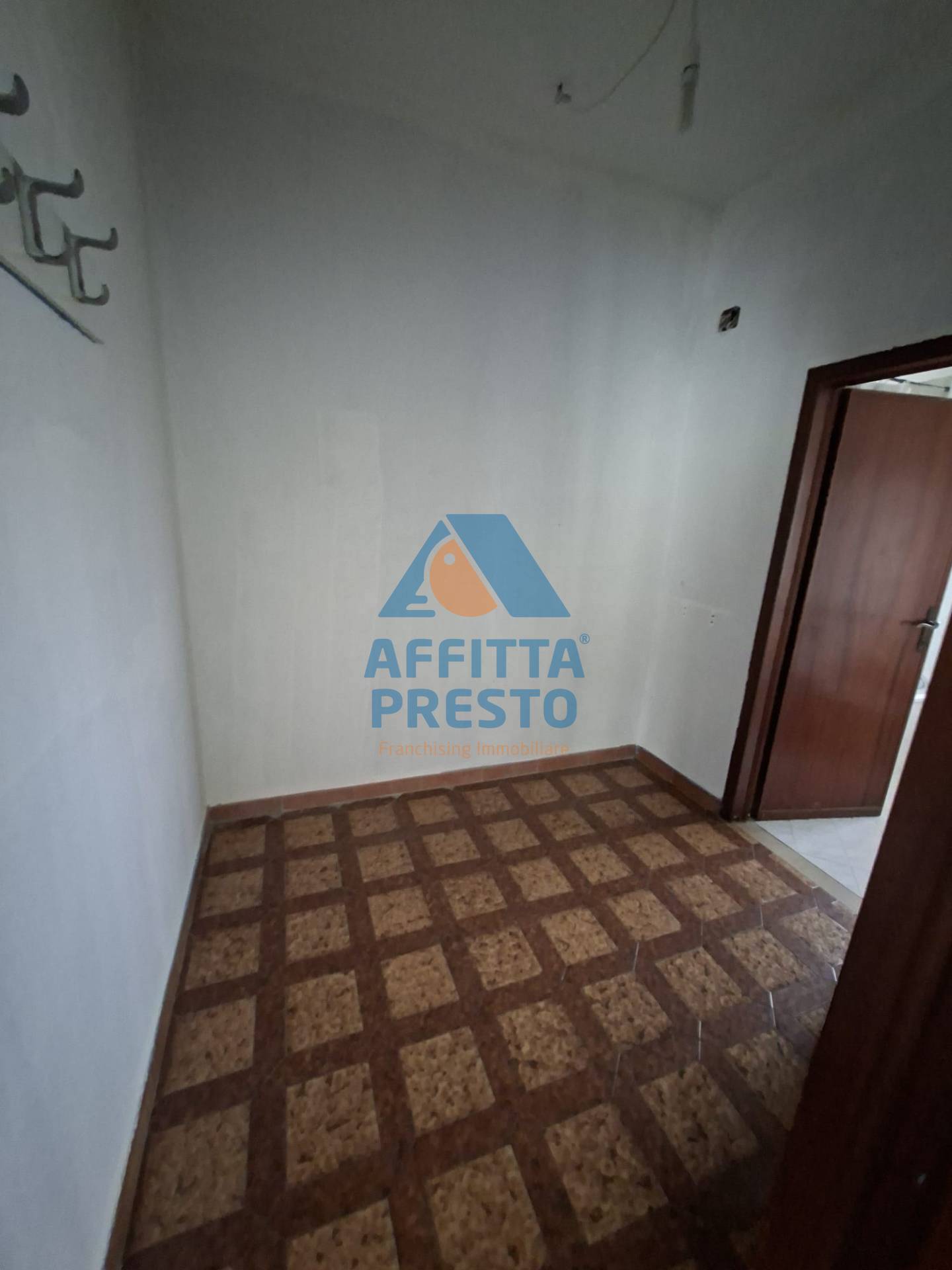 Appartamento in affitto a San Miniato, Scala