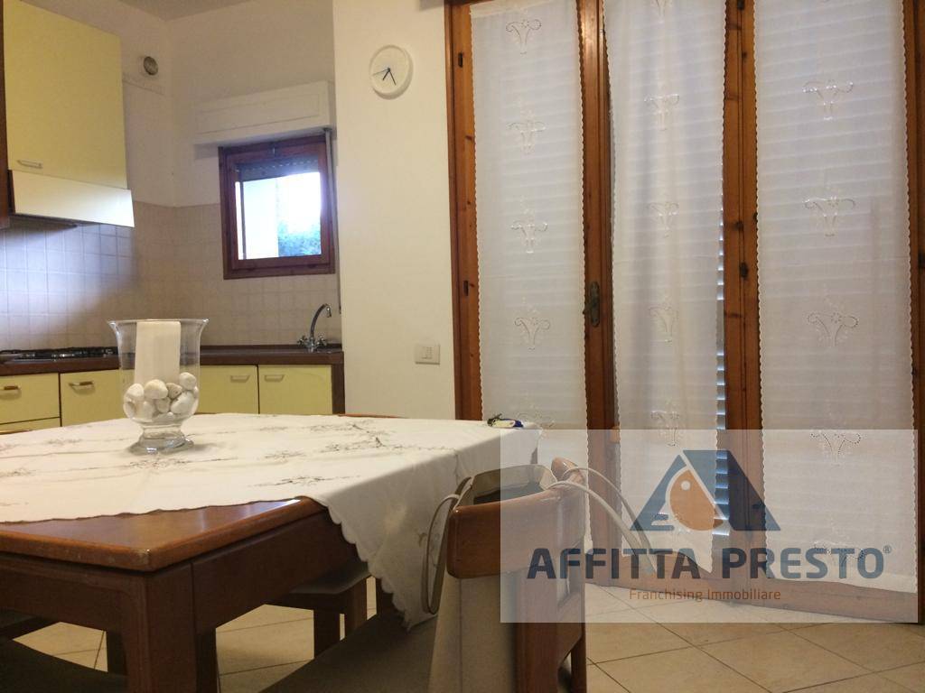 Appartamento in affitto a Cecina, Cecina Mare
