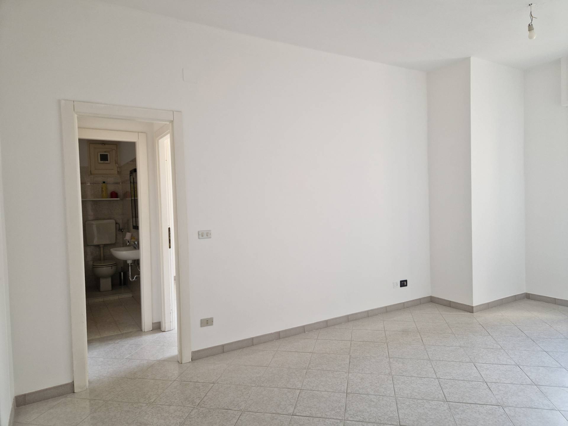 Appartamento in vendita a Loano, zona Piazza Mazzini