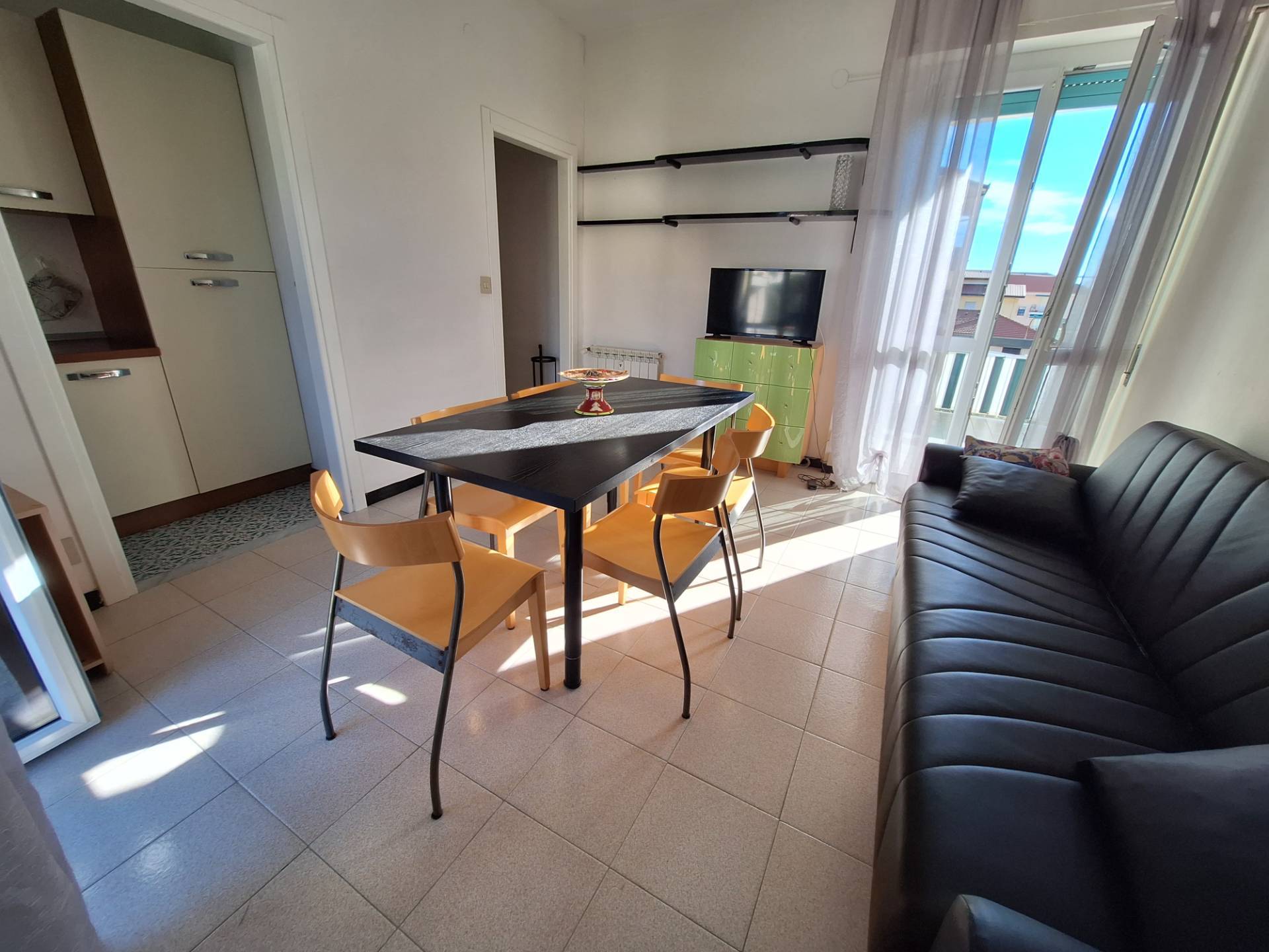 Appartamento in vendita a Loano, zona poeti