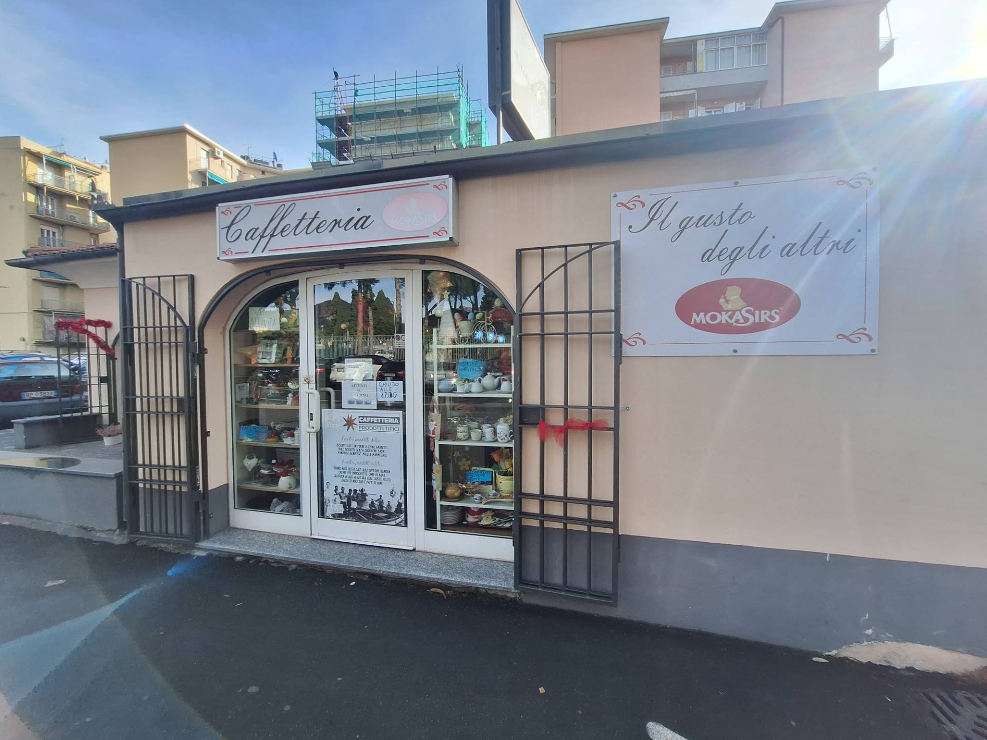 Attivit commerciale in vendita a Loano