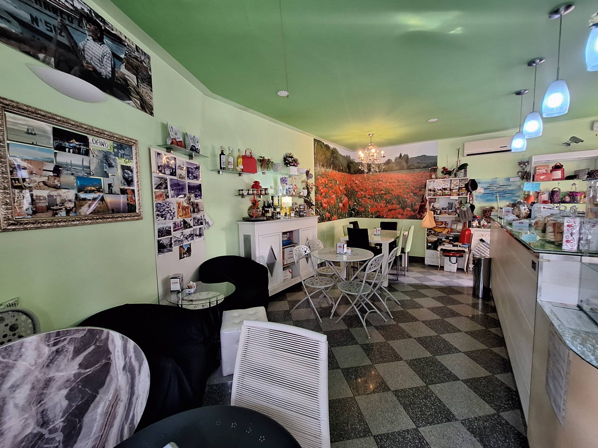 Attivit commerciale in vendita a Loano