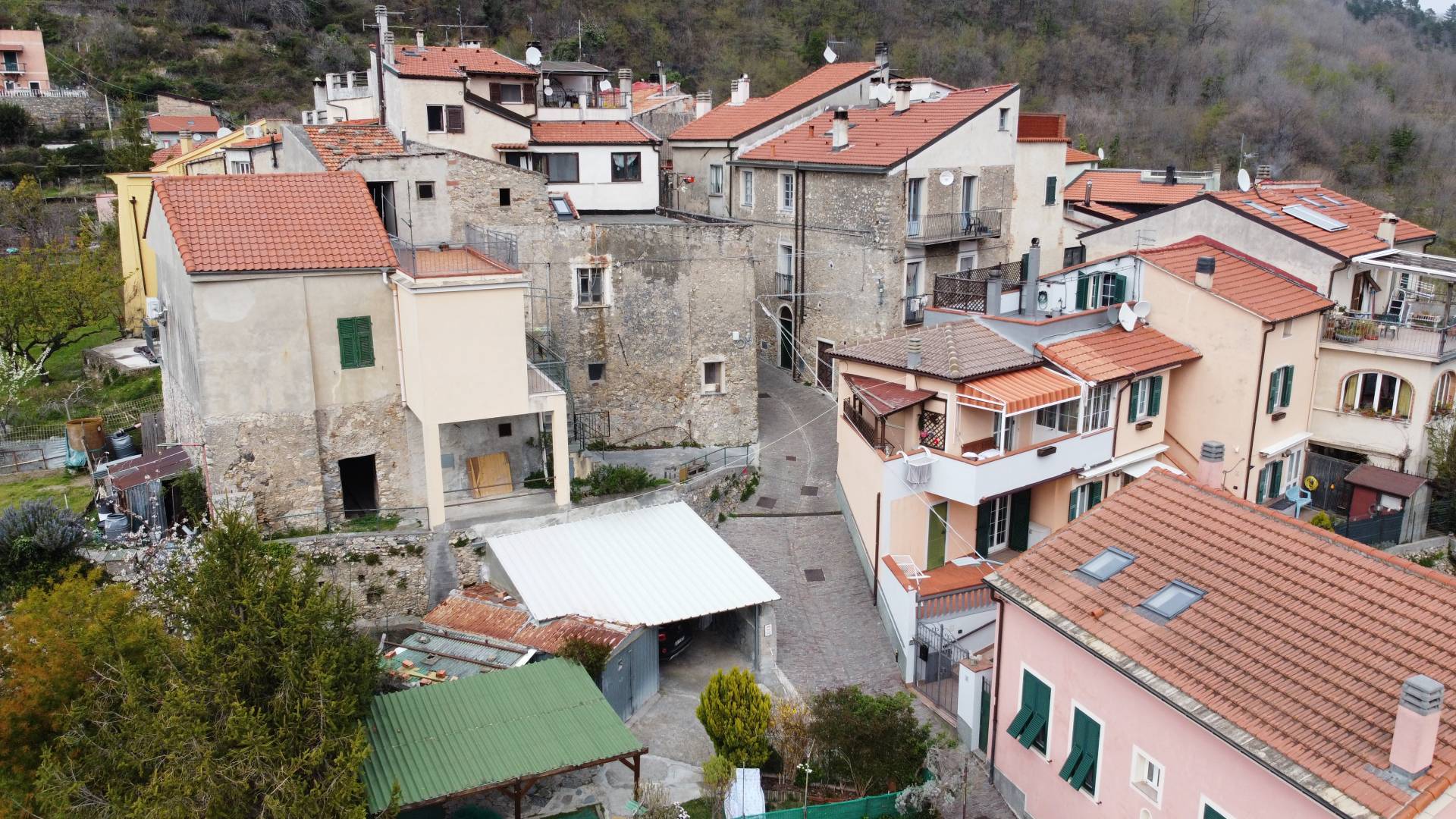Casa terratetto in vendita a Balestrino, Poggio