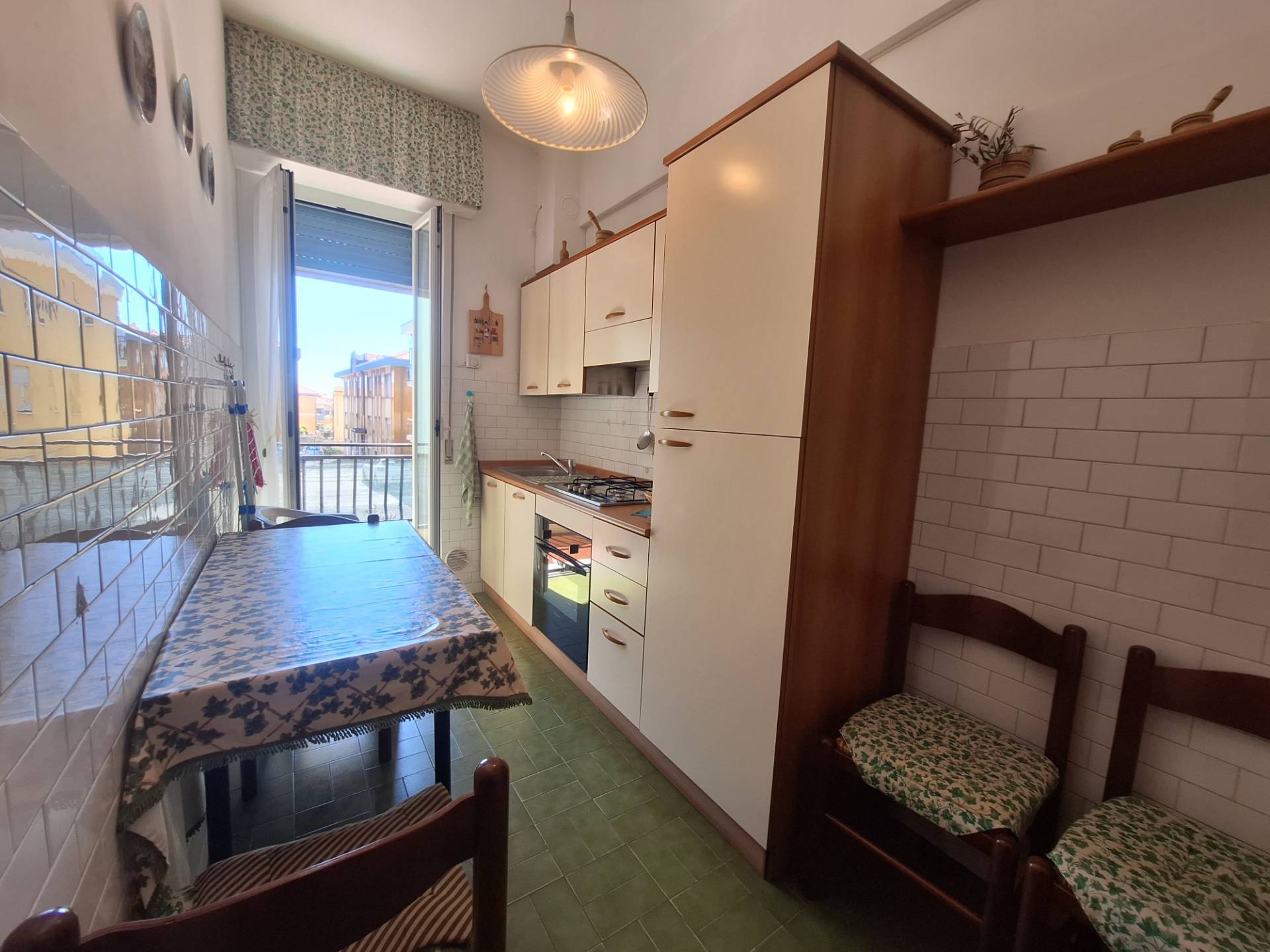 Appartamento in vendita a Loano, zona poeti