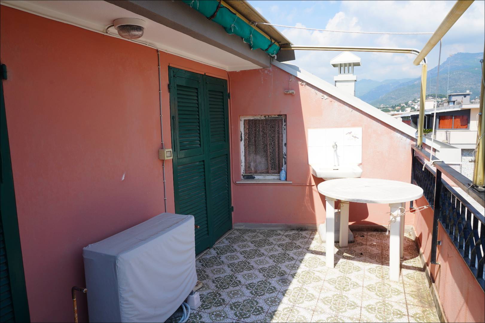 Appartamento in vendita a Borghetto Santo Spirito