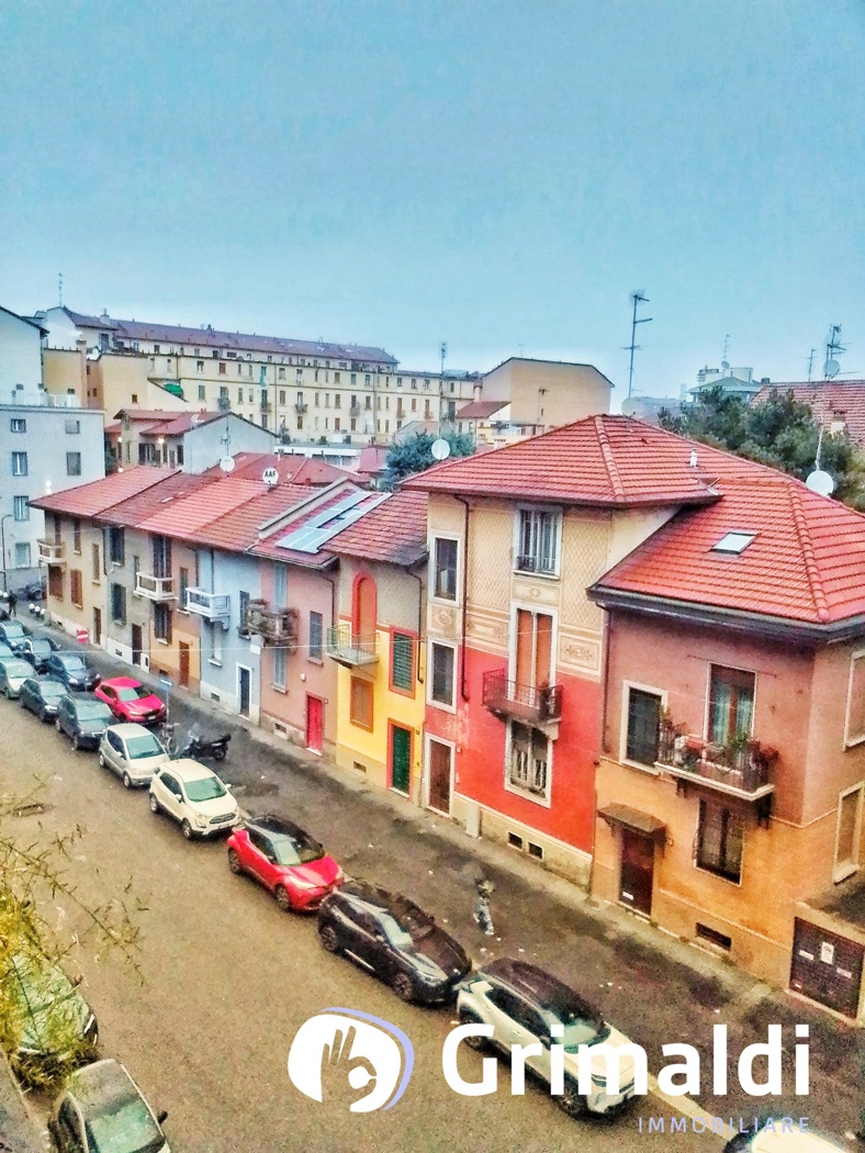 Trilocale arredato in affitto a Milano