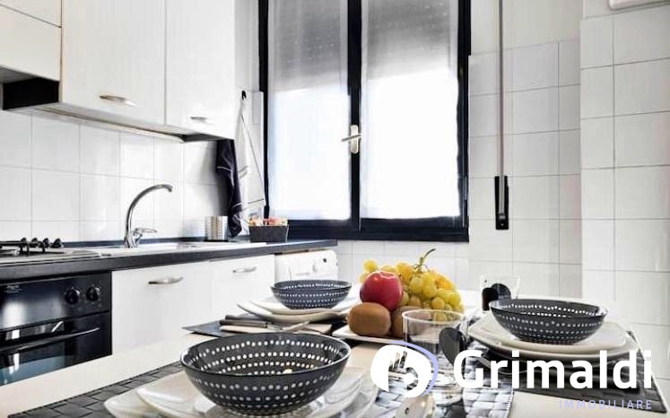 Bilocale arredato in affitto a Milano