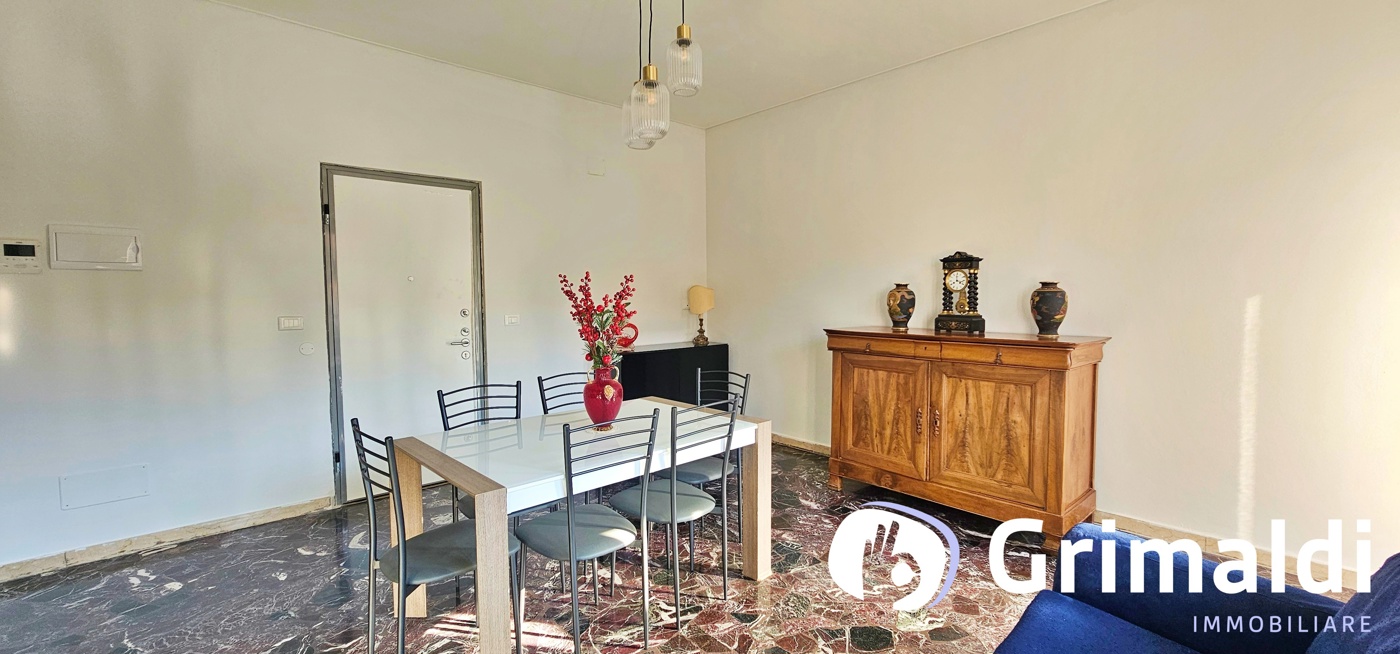 Bilocale arredato in affitto a Milano